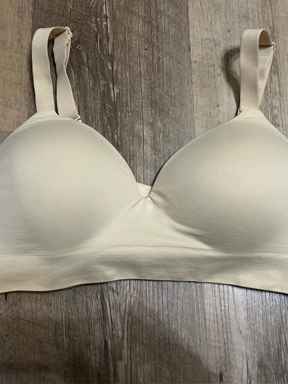 Shapermint Seamless T-Shirt Bra - Cream
